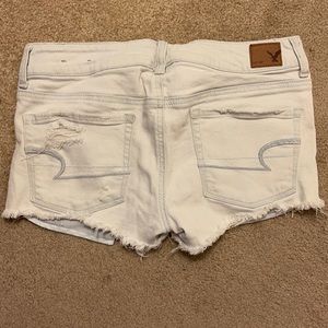 American Eagle “Shortie” Shorts - Size 6